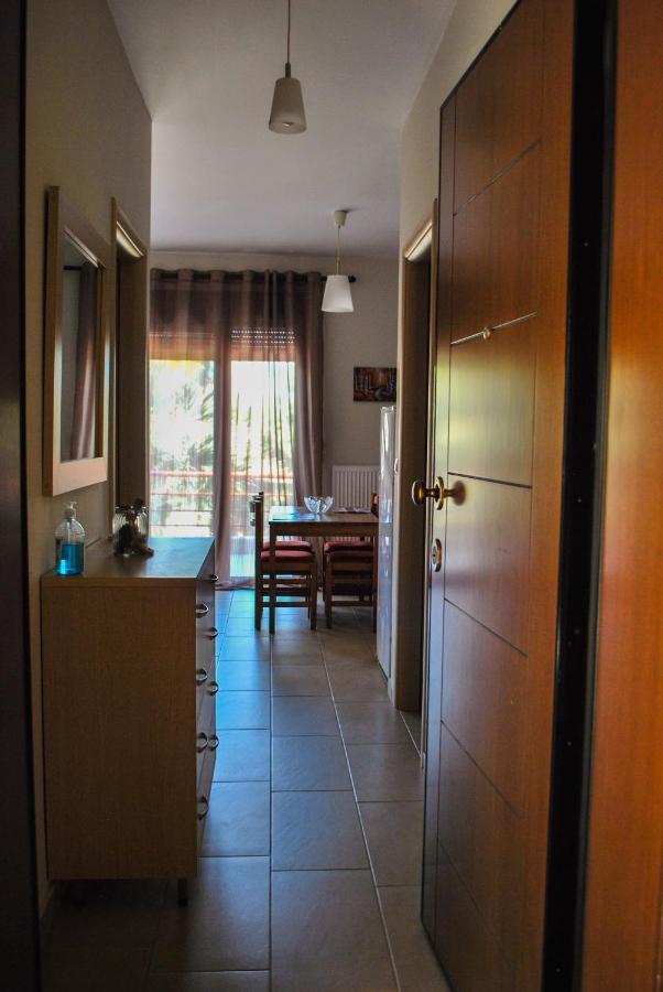 Canal Luxury Apartments نيا بوتيدايا المظهر الخارجي الصورة
