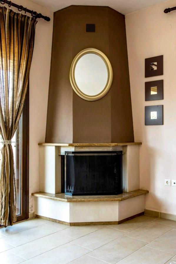 Canal Luxury Apartments نيا بوتيدايا المظهر الخارجي الصورة
